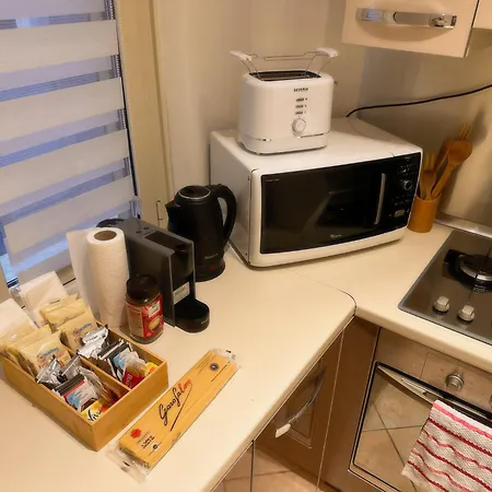 Two Bedroom Appartment - 3 min Metro Conca D'Oro by ORPI RENT-2